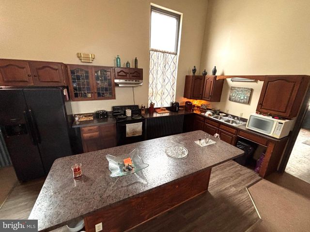 624 CHESTNUT ST, Lebanon, PA 17042