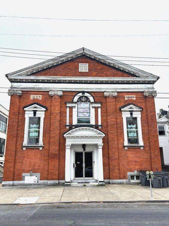 624 CHESTNUT ST, Lebanon, PA 17042
