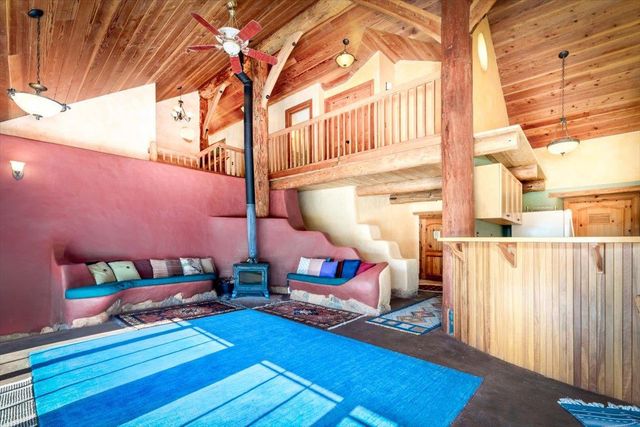 18085 Oak Tree Rd, Nevada City, CA 95959