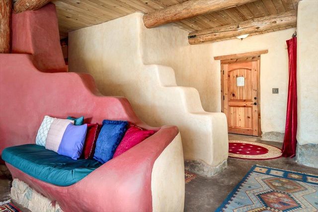 18085 Oak Tree Rd, Nevada City, CA 95959