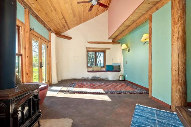 18085 Oak Tree Rd, Nevada City, CA 95959