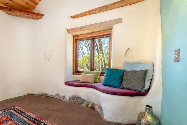 18085 Oak Tree Rd, Nevada City, CA 95959