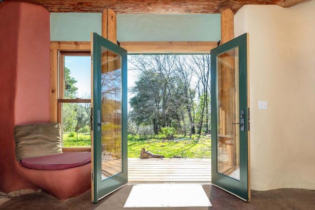 18085 Oak Tree Rd, Nevada City, CA 95959