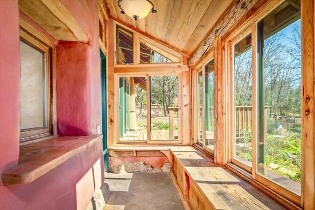 18085 Oak Tree Rd, Nevada City, CA 95959