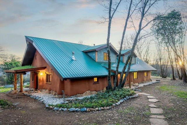 18085 Oak Tree Rd, Nevada City, CA 95959