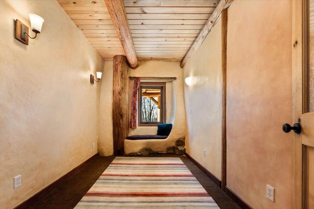 18085 Oak Tree Rd, Nevada City, CA 95959