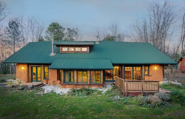 18085 Oak Tree Rd, Nevada City, CA 95959