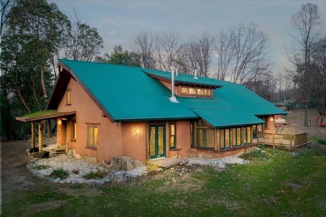 18085 Oak Tree Rd, Nevada City, CA 95959