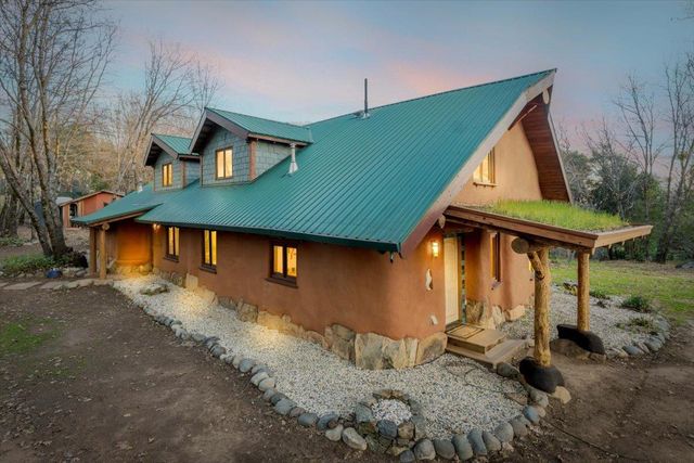 18085 Oak Tree Rd, Nevada City, CA 95959