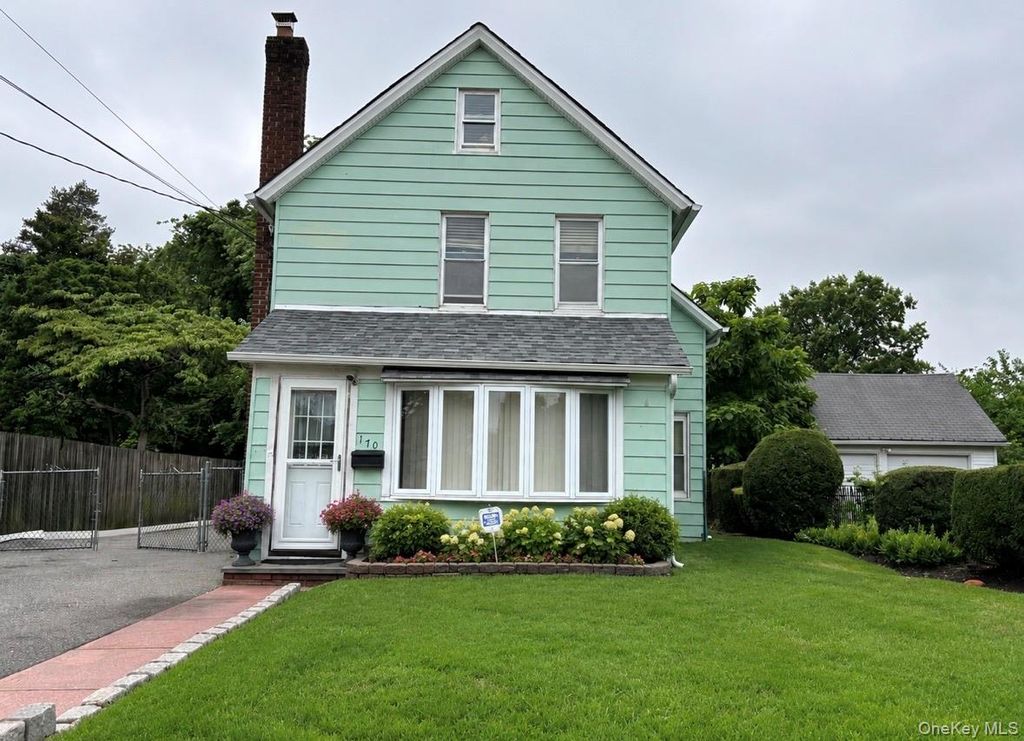 170 Uniondale Avenue, Uniondale, NY 11553