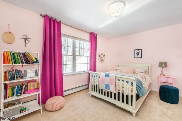 7 Chestnut St, Washington Twp., NJ 07853