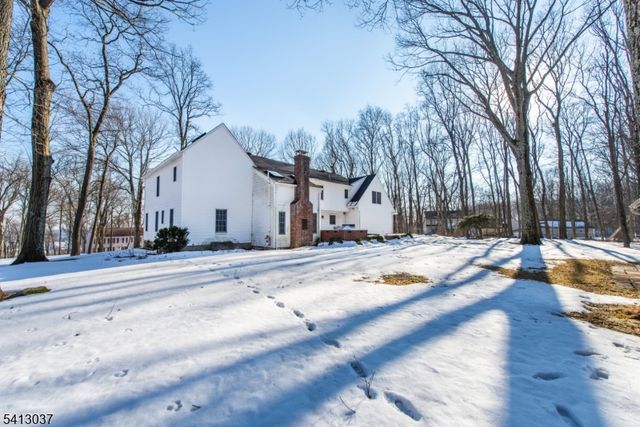 7 Chestnut St, Washington Twp., NJ 07853