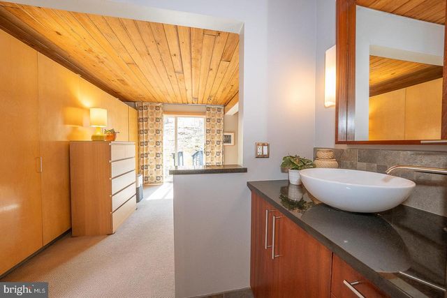 471 GYPSY LN, King Of Prussia, PA 19406