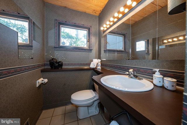 471 GYPSY LN, King Of Prussia, PA 19406