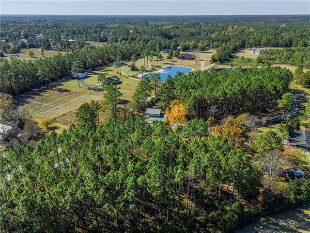 610 Country Club Road, Folkston, GA 31537
