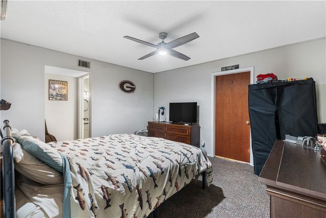 610 Country Club Road, Folkston, GA 31537