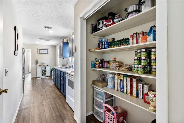 610 Country Club Road, Folkston, GA 31537