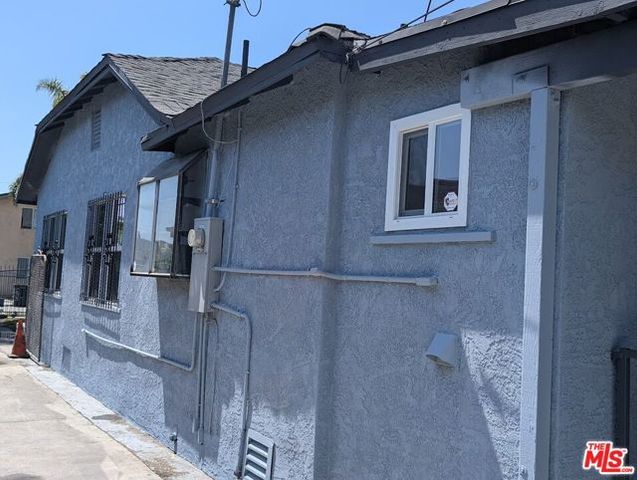 343 W 84th Street, Los Angeles, CA 90003