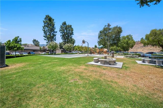 24430 Nicklaus, Valencia, CA 91355