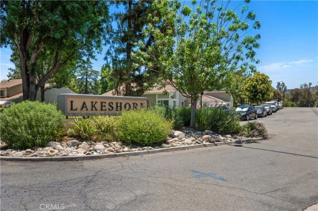 24430 Nicklaus, Valencia, CA 91355