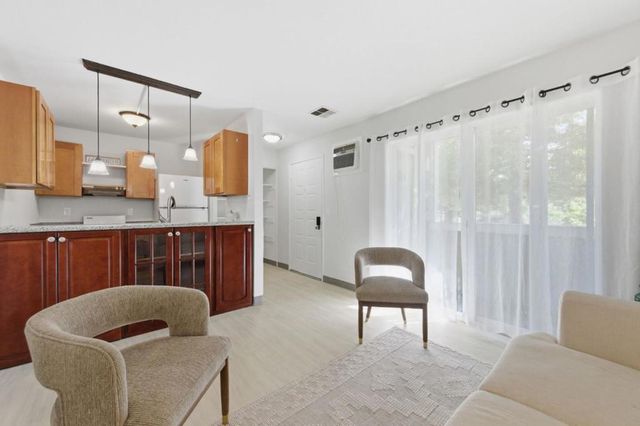 82 Castlebridge Drive, San Jose, CA 95116