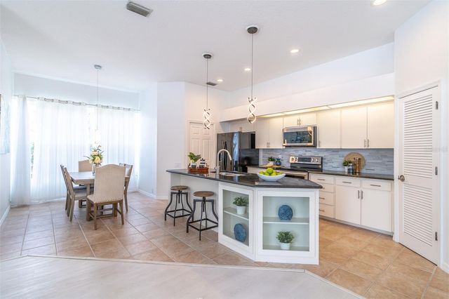 3000 HATTERAS POINT, Oviedo, FL 32765