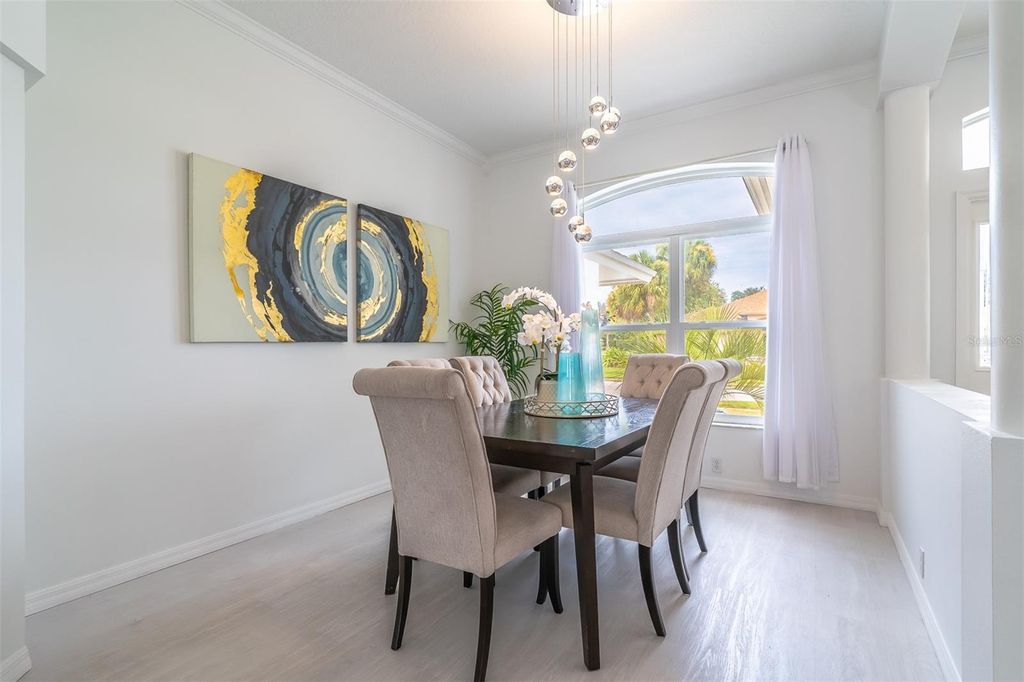Image 9 of property listing at 3000 HATTERAS POINT, Oviedo, FL 32765