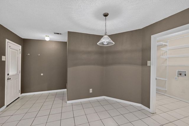 2009 Glencrest Lane, Garland, TX 75040