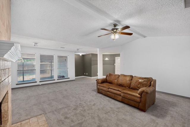 2009 Glencrest Lane, Garland, TX 75040