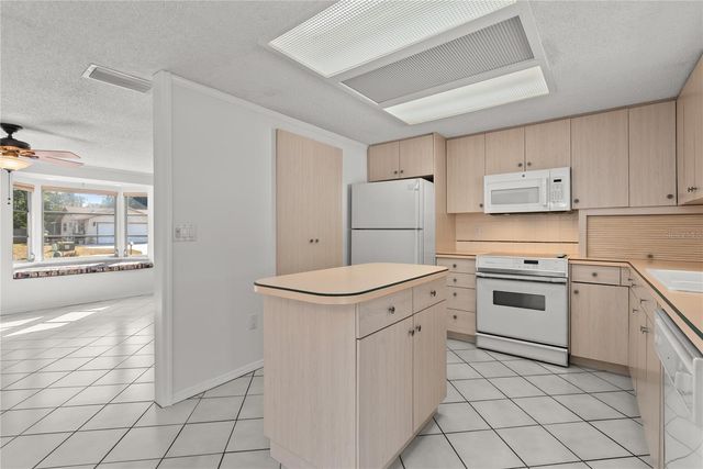 3717 PRADO DRIVE, Sarasota, FL 34235