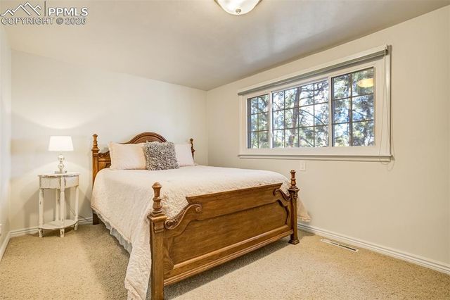 1260 Timber Valley Road, Colorado Springs, CO 80919