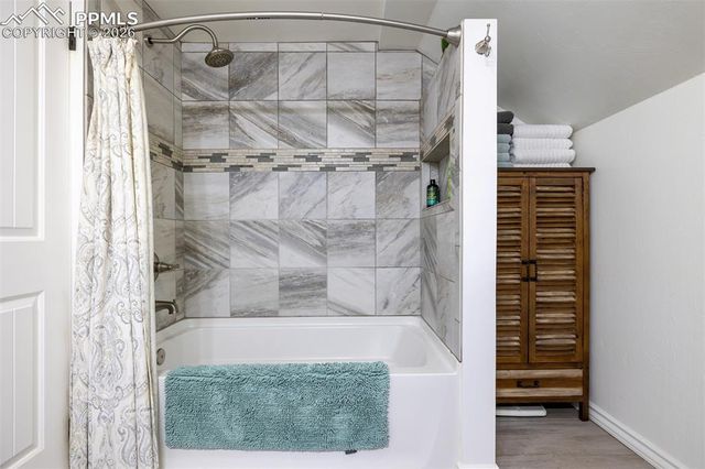 1260 Timber Valley Road, Colorado Springs, CO 80919