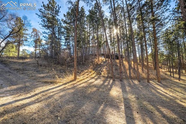 1260 Timber Valley Road, Colorado Springs, CO 80919