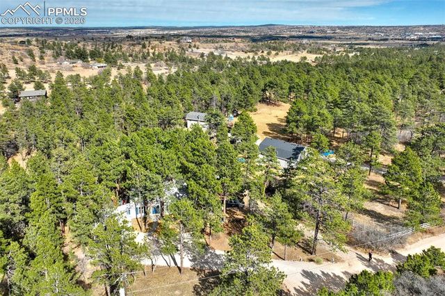 1260 Timber Valley Road, Colorado Springs, CO 80919