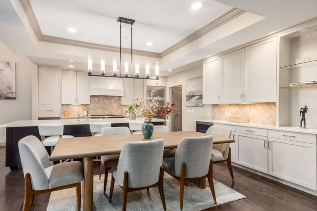 686 Fairway Boulevard, Columbus, OH 43213