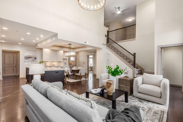 686 Fairway Boulevard, Columbus, OH 43213