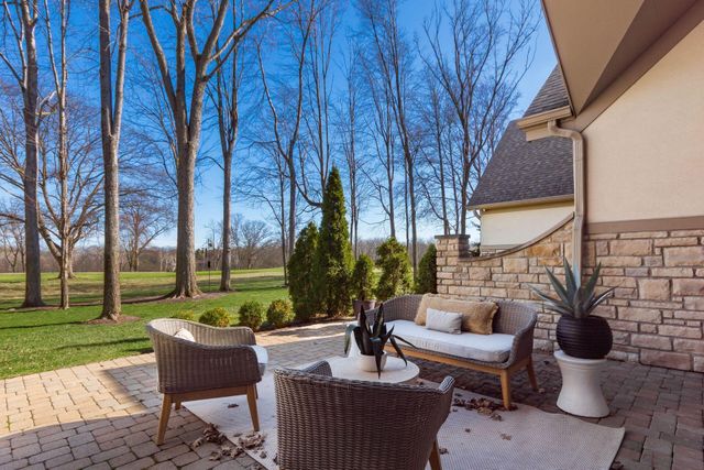 686 Fairway Boulevard, Columbus, OH 43213