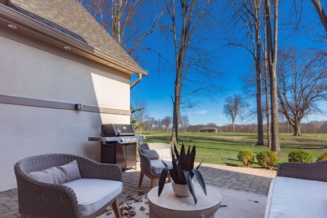 686 Fairway Boulevard, Columbus, OH 43213