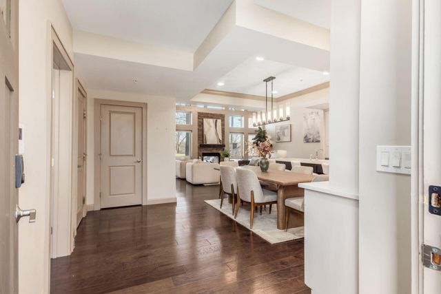 686 Fairway Boulevard, Columbus, OH 43213