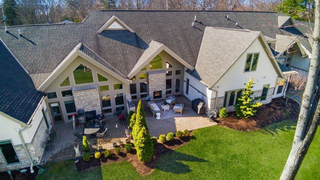 686 Fairway Boulevard, Columbus, OH 43213