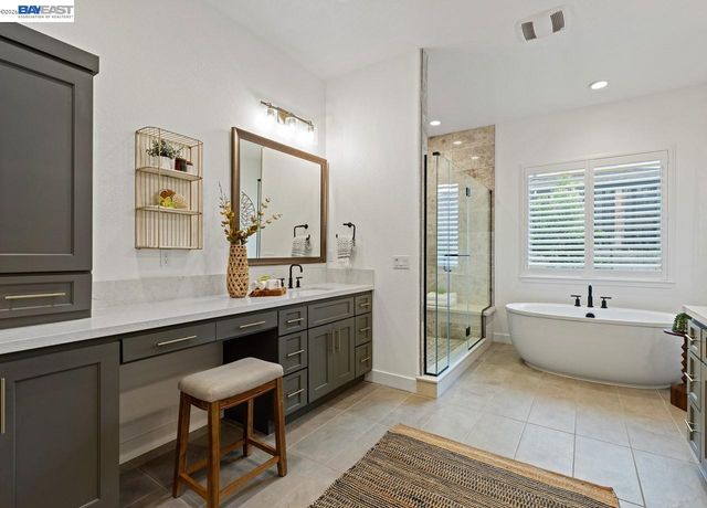580 Boyd Rd, Pleasant Hill, CA 94523