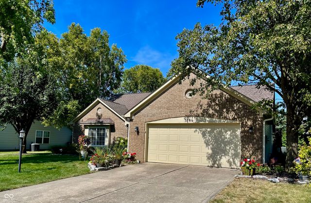 7746 Winding Creek Drive, Indianapolis, IN 46236