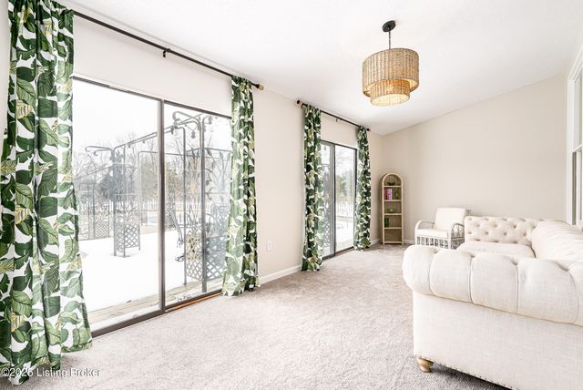 6598 Cedar Grove Rd, Shepherdsville, KY 40165