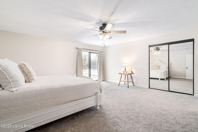 6598 Cedar Grove Rd, Shepherdsville, KY 40165