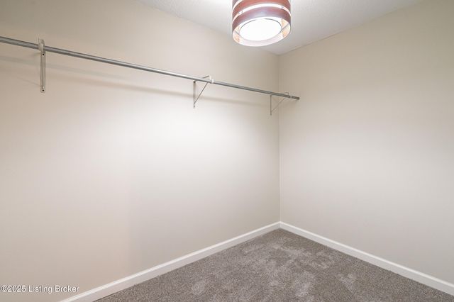 6598 Cedar Grove Rd, Shepherdsville, KY 40165