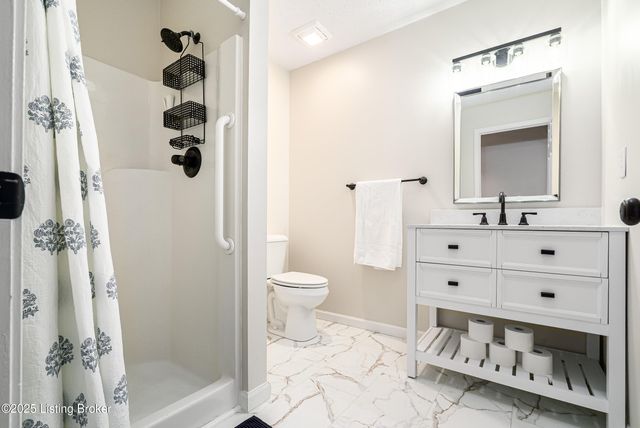 6598 Cedar Grove Rd, Shepherdsville, KY 40165