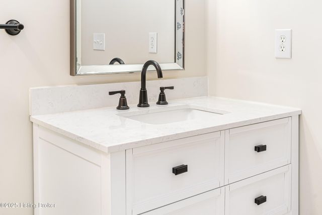 6598 Cedar Grove Rd, Shepherdsville, KY 40165