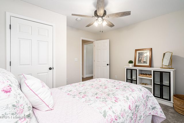 6598 Cedar Grove Rd, Shepherdsville, KY 40165