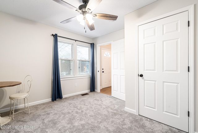 6598 Cedar Grove Rd, Shepherdsville, KY 40165