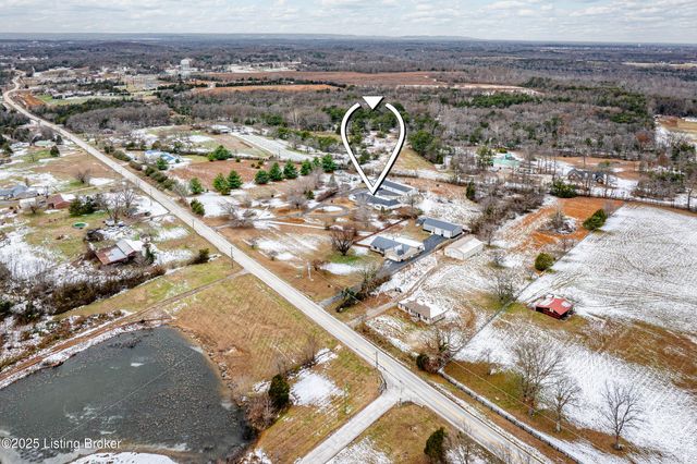 6598 Cedar Grove Rd, Shepherdsville, KY 40165